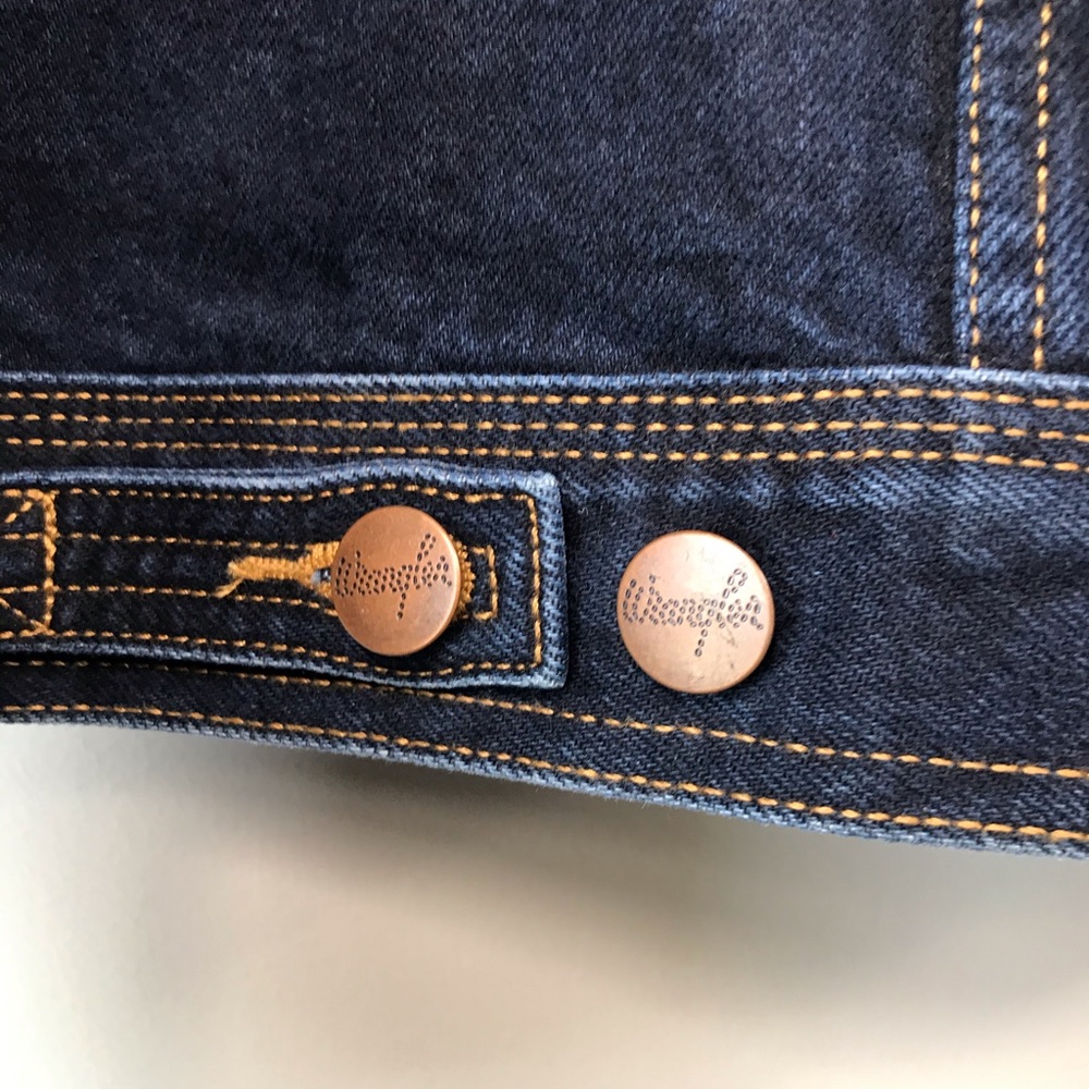 Wrangler - Picture 5 of 14